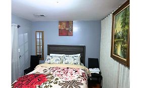 Divine Guest House Room D. 6Mins Near Ewr Newark Airport, 4Mins To Penn Station / Prudential